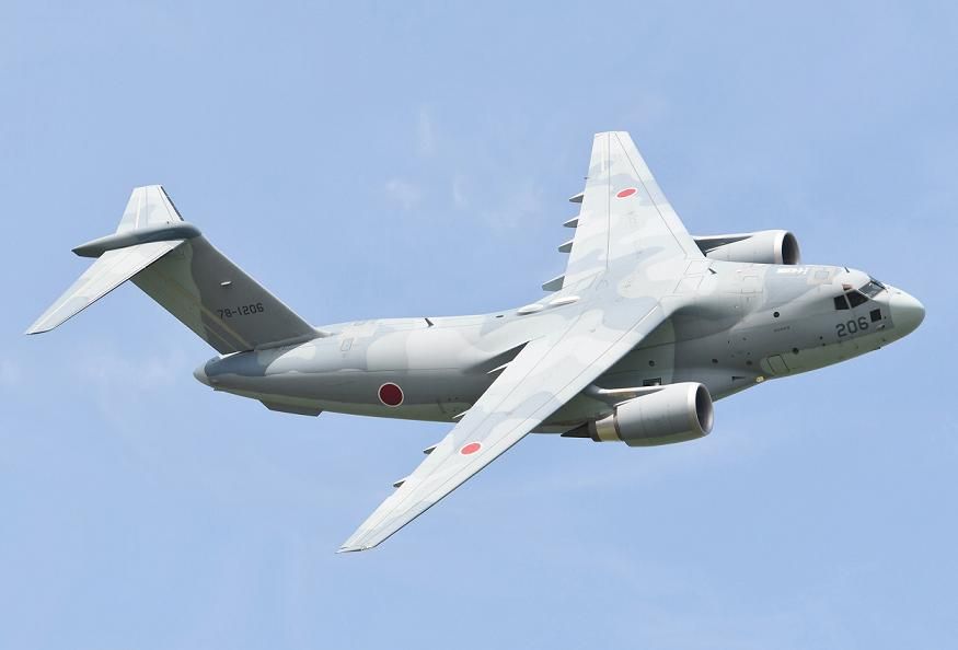 C-2_fly_kawasaki.jpg