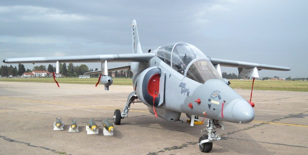 IA-63-Pampa-III-A-702-presentación-0.jpg