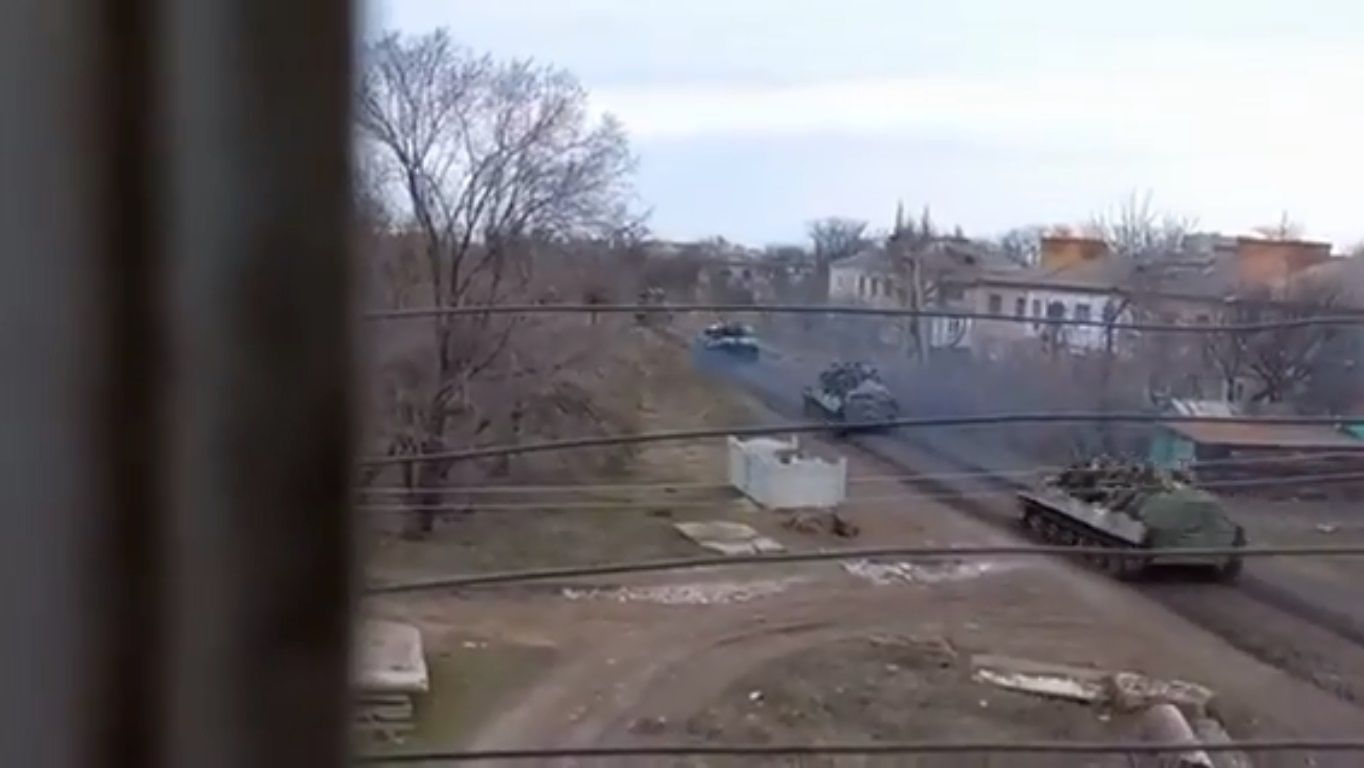 Russia forces on the move in Snihurivka, Mykolaiv Region.jpg
